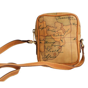 Vintage Bag ALVIERO MARTINI Prima Classe GEO Classic Coated Canvas Crossbody